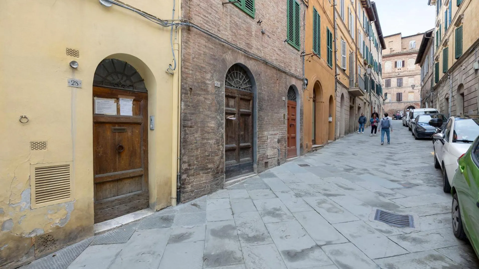 I Canti Di Siena, A Pochi Minuti Dal Campo 0*, Siena Italien